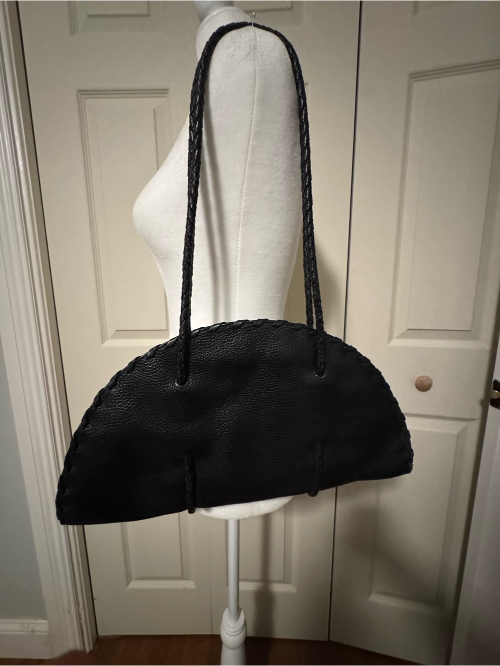Vintage Ashneil Hand-Crafted Black Leather Domed Satchel Handbag